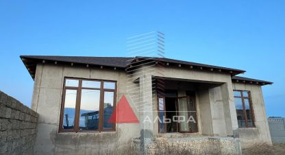 Продам дом 4-х комнатный с общей площадью 260.4м2, на улице Аблякима гафарова, г. Евпатория, Крым авт. респ., Россия, агентство Альфа Недвижимость. Фотография №1