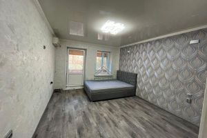 Продам квартиру 2-х комнатную с общей площадью 54м2, 2/2 эт., на улице Центральная, г. Пок трусово, Астраханская обл., Россия, агентство АН Доверие