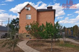Продам дом 5-ти комнатный с общей площадью 282.6м2, на улице Пеший пер, г. Астрахань, Астраханская обл., Россия, агентство Альянс