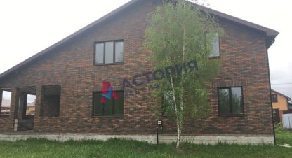 Продам коттедж/дачу 5-ти комнатную с общей площадью 250м2, на улице Северная ул, Привокзальный район, г. Харино, Тульская обл., Россия, агентство АН Астория. Фотография №1