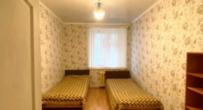 Сдам квартиру 2-х комнатную с общей площадью 55м2, 3/5 эт., на улице Пятилетки ул, г. Березники, Пермский край, Россия, агентство ОБЩЕСТВО С ОГРАНИЧЕННОЙ ОТВЕТСТВЕННОСТЬЮ ДОМ24.РУ . Фотография №1