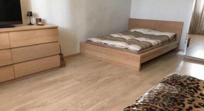 Сдам квартиру 1 комнатную с общей площадью 34м2, 2/5 эт., на улице Дружбы народов ул, г. Ливны, Орловская обл., Россия, агентство ОБЩЕСТВО С ОГРАНИЧЕННОЙ ОТВЕТСТВЕННОСТЬЮ ДОМ24.РУ . Фотография №1
