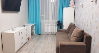 Сдам квартиру 1 комнатную с общей площадью 334м2, 3/5 эт., на улице Новыйок ул, г. Купино, Новосибирская обл., Россия, агентство ОБЩЕСТВО С ОГРАНИЧЕННОЙ ОТВЕТСТВЕННОСТЬЮ ДОМ24.РУ . Фотография №1