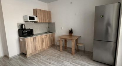 Сдам квартиру 1 комнатную с общей площадью 32м2, 3/5 эт., на улице Карпинского, г. Волчанск, Свердловская обл., Россия, агентство ОБЩЕСТВО С ОГРАНИЧЕННОЙ ОТВЕТСТВЕННОСТЬЮ ДОМ24.РУ . Фотография №1