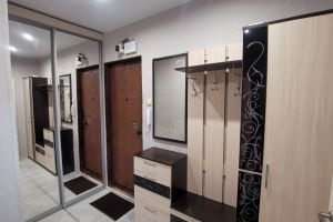 Сдам квартиру 1 комнатную с общей площадью 38м2, 3/9 эт., на улице Комарова, г. Благовещенск, Амурская обл., Россия, агентство ОБЩЕСТВО С ОГРАНИЧЕННОЙ ОТВЕТСТВЕННОСТЬЮ "ДОМ24.РУ" 