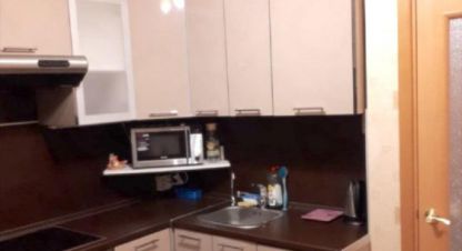 Сдам квартиру 1 комнатную с общей площадью 33м2, 3/5 эт., на улице Робеспьера, г. Ульяновск, Ульяновская обл., Россия, агентство ОБЩЕСТВО С ОГРАНИЧЕННОЙ ОТВЕТСТВЕННОСТЬЮ ДОМ24.РУ . Фотография №1