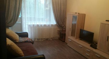 Сдам квартиру 1 комнатную с общей площадью 32м2, 3/5 эт., на улице Молодежная, г. Холмск, Сахалинская обл., Россия, агентство ОБЩЕСТВО С ОГРАНИЧЕННОЙ ОТВЕТСТВЕННОСТЬЮ ДОМ24.РУ . Фотография №1