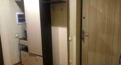 Сдам квартиру 1 комнатную с общей площадью 38м2, 2/5 эт., на улице Юбилейная ул, г. Закаменск, Бурятия респ., Россия, агентство ОБЩЕСТВО С ОГРАНИЧЕННОЙ ОТВЕТСТВЕННОСТЬЮ ДОМ24.РУ . Фотография №1