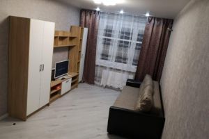 Сдам квартиру 1 комнатную с общей площадью 33м2, 3/5 эт., на улице Большевистская ул, г. Саранск, Мордовия респ., Россия, агентство ОБЩЕСТВО С ОГРАНИЧЕННОЙ ОТВЕТСТВЕННОСТЬЮ "ДОМ24.РУ" 
