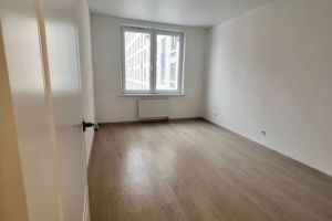 Продам квартиру 1 комнатную с общей площадью 36.5м2, 18/18 эт., на улице Измайловский, г. Санкт-Петербург, Санкт-Петербург, Россия, агентство ЦН "Авега"