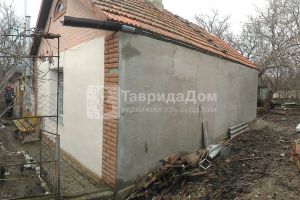 Продам дом 2-х комнатный с общей площадью 54м2, Детская больница район, г. Феодосия , Крым авт. респ., Россия, агентство ТавридаДом.ру