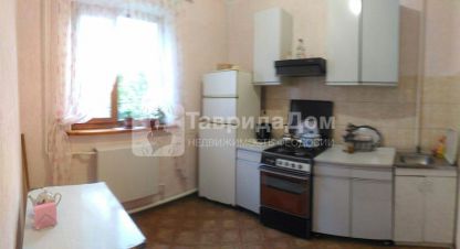 Купить дом 8-ти комнатную, 170 кв. м., Россия, г. Феодосия . Фотография №10