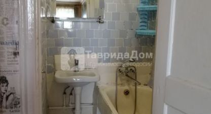 Купить квартиру 2-х комнатную, 42 кв. м., Россия, г. Феодосия . Фотография №9