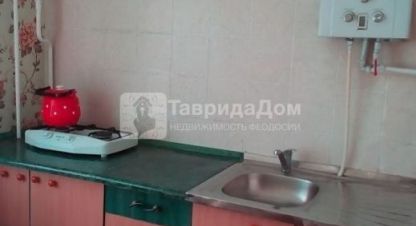 Сдам квартиру 2-х комнатную с общей площадью 52м2, 1/5 эт., на улице Шевченко ул, Крымская район, г. Феодосия , Крым авт. респ., Россия, агентство ТавридаДом.ру. Фотография №1