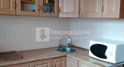 Купить квартиру 4-х комнатную, 97 кв. м., Россия, г. Феодосия . Фотография №8