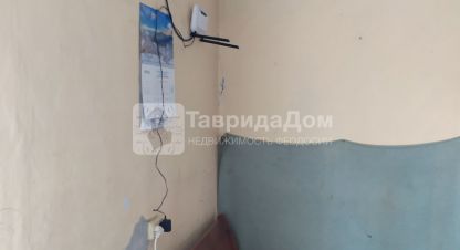 Купить 1 комнатную квартиру на улице Линейный пер г. Феодосия . Фотография №4
