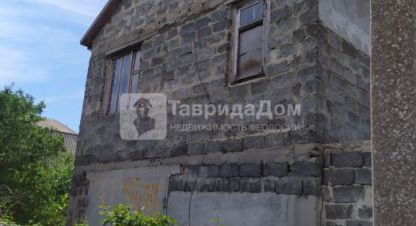 Купить 2-х комнатную дом на улице Цветочная г. Феодосия . Фотография №4