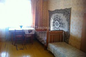 Продам квартиру 2-х комнатную с общей площадью 52м2, 4/5 эт., на улице Дружбы ул, Камыши район, г. Феодосия , Крым авт. респ., Россия, агентство ТавридаДом.ру
