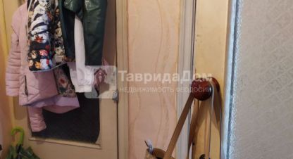 Купить квартиру 2-х комнатную, 52 кв. м., Россия, г. Феодосия . Фотография №9