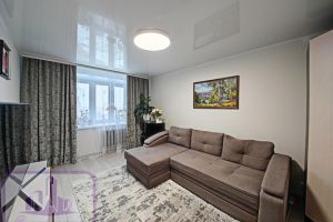 Продам квартиру 2-х комнатную с общей площадью 45.6м2, 9/9 эт., на улице Летчика каберова, г. Вологда, Вологодская обл., Россия, агентство Интернет-партнер