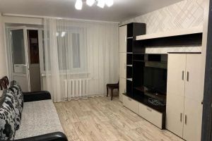 Сдам квартиру 2-х комнатную с общей площадью 61м2, 3/5 эт., на улице Красная пресня ул, г. Тында, Амурская обл., Россия, агентство ОБЩЕСТВО С ОГРАНИЧЕННОЙ ОТВЕТСТВЕННОСТЬЮ "ДОМ24.РУ" 