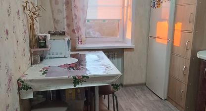 Продам квартиру 3-х комнатную с общей площадью 60.2м2, 8/10 эт., на улице Ломакина, Центральный район, г. Таганрог, Ростовская обл., Россия, агентство агентство недвижимости Мир Жилья . Фотография №1
