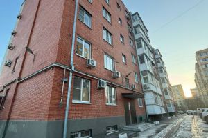 Продам квартиру 2-х комнатную с общей площадью 51.9м2, 5/6 эт., на улице Шоссе мариупольское, Западный район, г. Таганрог, Ростовская обл., Россия, агентство агентство недвижимости "Мир Жилья" 