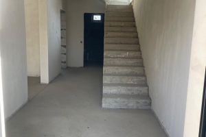 Продам дом 4-х комнатный с общей площадью 162.2м2, на улице -й лиговский пр-д, г. Краснодар, Краснодарский край, Россия, агентство Аурус-Риэлт