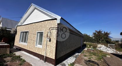 Продам дом 3-х комнатный с общей площадью 72м2, на улице Гастелло, г. Ишимбай, Башкортостан респ., Россия, агентство Бюро. Фотография №1