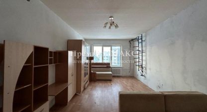 Продам квартиру 2-х комнатную с общей площадью 76м2, 4/9 эт., на улице Пикмана, Прибрежная зона - 2 район, г. Нижневартовск, Ханты-Мансийский авт. окр., Россия, агентство Премиум Макс. Фотография №1