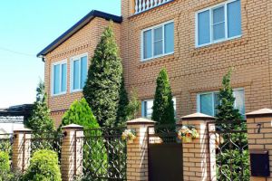 Продам дом 6-ти комнатный с общей площадью 433м2, с земельным участком общей площадью 13 соток, на улице пер.Солнечный, г. Северская ст-ца, Краснодарский край, Россия