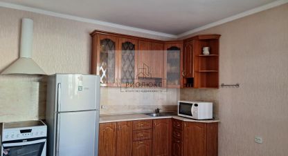 Купить квартиру 3-х комнатную, 129.3 кв. м., Россия, г. Магнитогорск. Фотография №10
