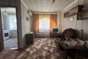 Продам квартиру 1 комнатную с общей площадью 30.4м2, 3/4 эт., на улице Черно-иванова, г. Ахтубинск, Астраханская обл., Россия, агентство Ваш Дом