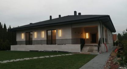 Продам дом с общей площадью 885м2, на улице Брюсова, г. Коттеджный пок петровский, Московская обл., Россия, агентство Absolute Realty Advisors. Фотография №1