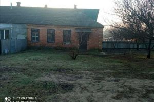 Продам квартиру 2-х комнатную с общей площадью 70м2/1 эт., на улице Василя стуса, г. Полтавський, Полтавская обл., Украина, агентство Дом 24