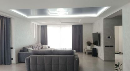 Купить квартиру 4-х комнатную, 340 кв. м., Украина, г. Полтава . Фотография №9