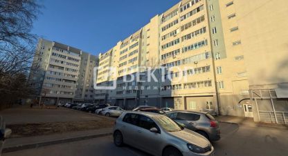 Продам квартиру 2-х комнатную с общей площадью 53.7м2, 9/9 эт., на улице Фрунзе, г. Иваново, Ивановская обл., Россия, агентство Вектор. Фотография №1