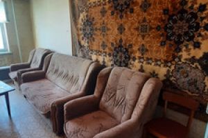 Продам квартиру 2-х комнатную с общей площадью 54.4м2, 2/9 эт., на улице Селим-герай ул, Центральный район, г. Симферополь , Крым авт. респ., Россия, агентство Интернет-партнер