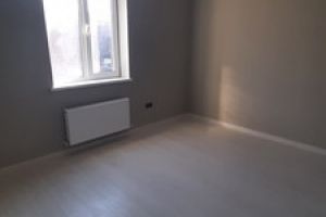 Продам квартиру 1 комнатную с общей площадью 33м2, 1/3 эт., на улице Кок-козь ул, Железнодорожный район, г. Симферополь , Крым авт. респ., Россия, агентство Интернет-партнер
