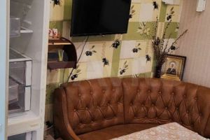 Продам квартиру 3-х комнатную с общей площадью 72м2, 1/5 эт., г. Приморский , Крым авт. респ., Россия, агентство АН Метр Крым Сочи