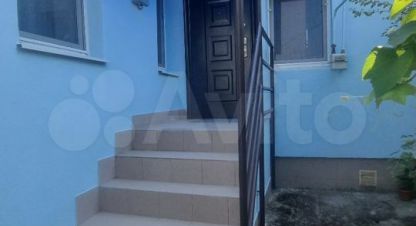 Продам дом 2-х комнатный с общей площадью 40м2, на улице Краснобаева, г. Феодосия , Крым авт. респ., Россия, агентство АН Метр Крым Сочи. Фотография №1
