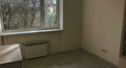 Купить офисное помещение, 400 кв. м., Россия, г. Феодосия . Фотография №10