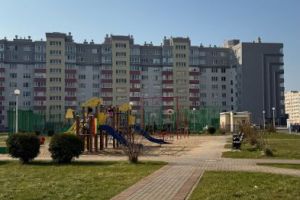 Продам квартиру 2-х комнатную с общей площадью 70м2, 7/9 эт., на улице Флотская, Ленинградский район, г. Калининград, Калининградская обл., Россия, агентство Home Invest