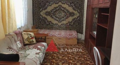 Продам квартиру 1 комнатную с общей площадью 23.3м2, 1/5 эт., на улице Советская, г. Евпатория, Крым авт. респ., Россия, агентство Альфа Недвижимость. Фотография №1