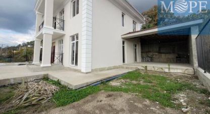 Продам дом с общей площадью 212м2, на улице Абовяна ул, г. Верхний юрт, Краснодарский край, Россия, агентство Интернет-партнер. Фотография №1