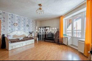 Продам квартиру 2-х комнатную с общей площадью 81.1м2, 11/18 эт., на улице Кондратьевский пр-кт, Калининский район, г. Санкт-Петербург, Санкт-Петербург, Россия, агентство Интернет-партнер