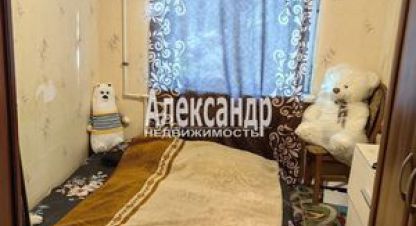 Купить 2-х комнатную квартиру в г. Санкт-Петербург. Фотография №2