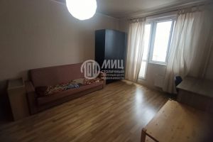 Продам квартиру 1 комнатную с общей площадью 38м2, 7/17 эт., на улице Цимлянская ул, Люблино (ЮВАО) район, г. Москва, Москва, Россия, агентство Интернет-партнер