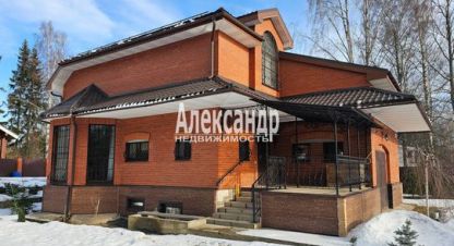 Продам дом 5-ти комнатный с общей площадью 266.5м2, на улице Курортная, г. Зеленогорск, Санкт-Петербург, Россия, агентство Интернет-партнер. Фотография №1