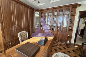 Продам квартиру 3-х комнатную с общей площадью 123.1м2, 12/13 эт., на улице Пионеров, Октябрьский район, г. Барнаул, Алтайский край, Россия, агентство АН Династия 24